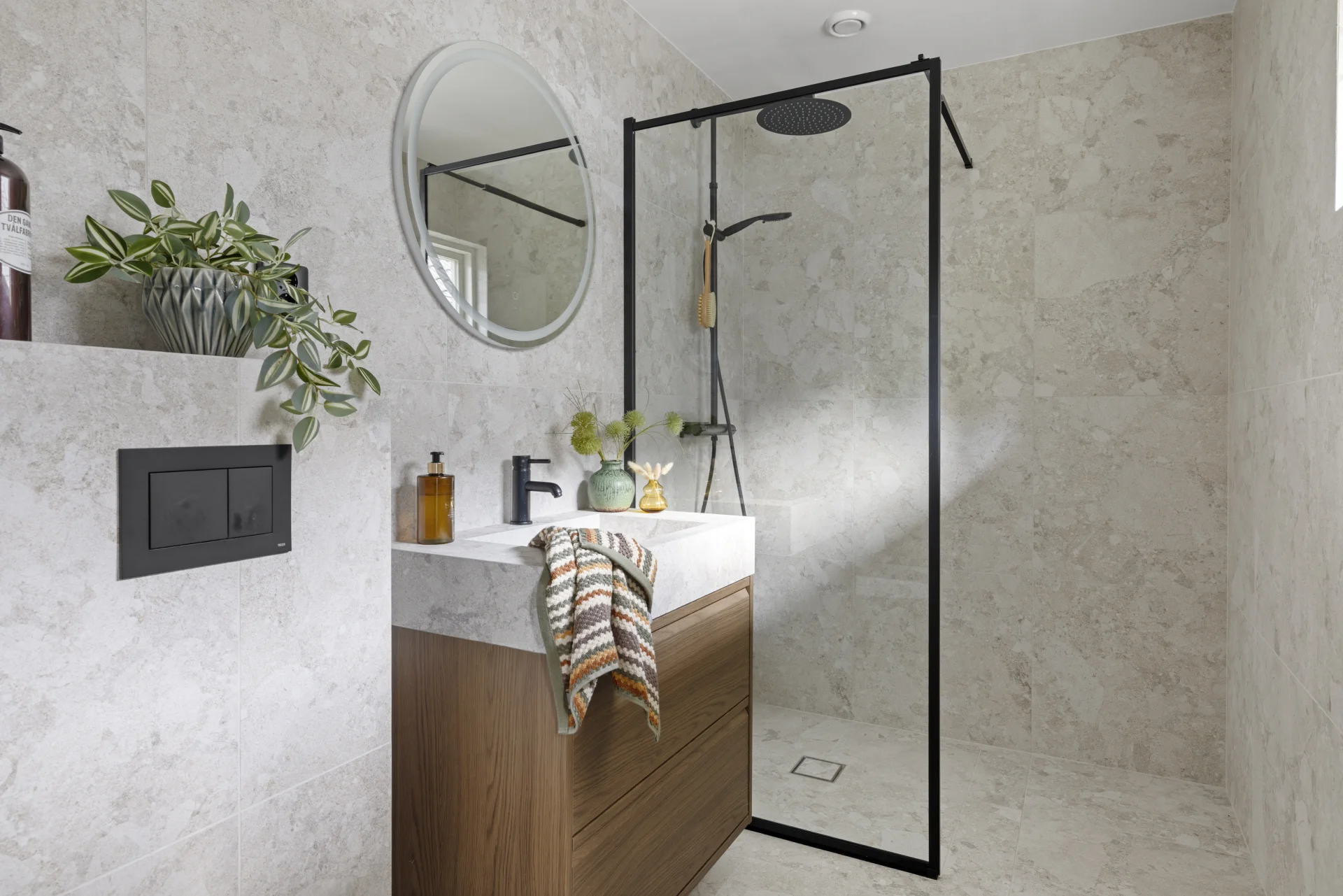 Detailed styling with neutral tones
